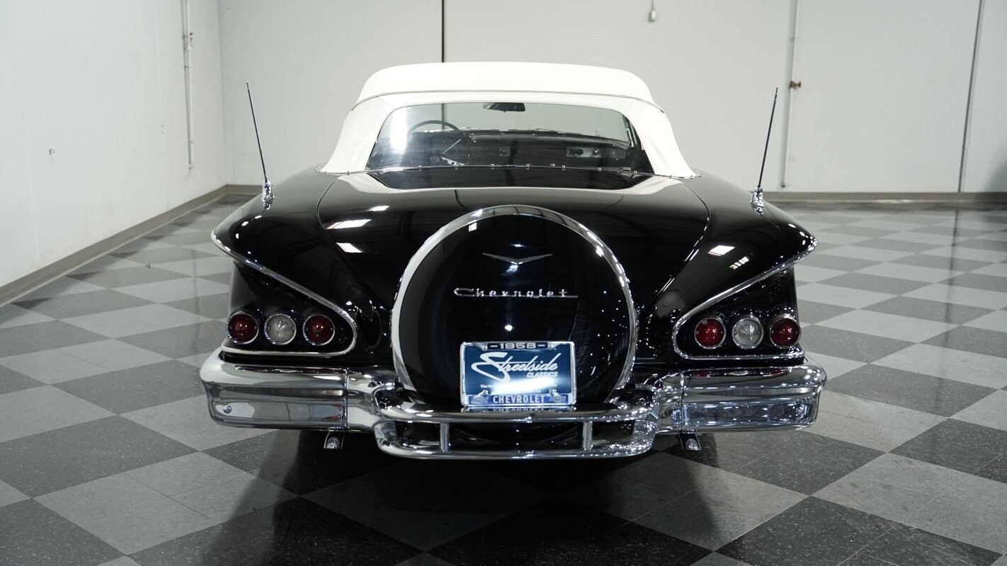 Chevrolet-Impala-1958-Convertible-9