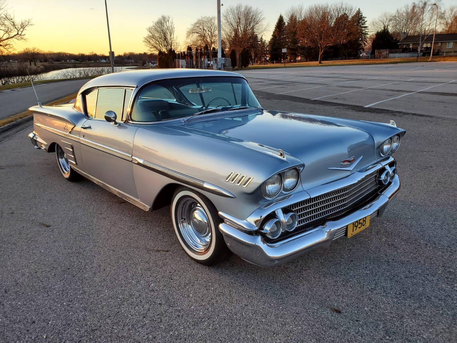Chevrolet-Impala-1958-Other-12