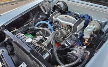 Chevrolet-Impala-1958-Other-19