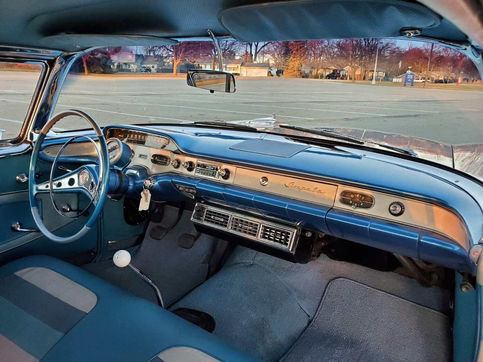 Chevrolet-Impala-1958-Other-21