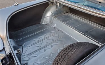 Chevrolet-Impala-1958-Other-26