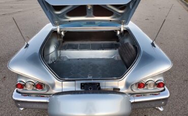 Chevrolet-Impala-1958-Other-28