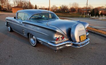 Chevrolet-Impala-1958-Other-5