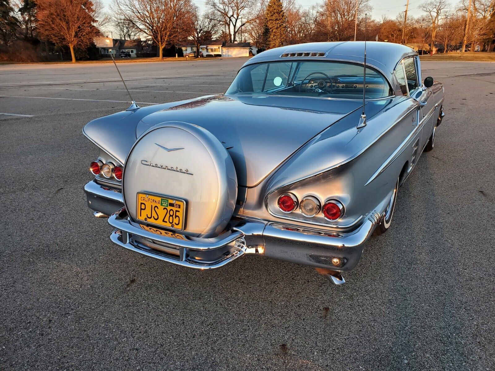 Chevrolet-Impala-1958-Other-7