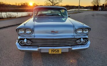 Chevrolet-Impala-1958-Other-9