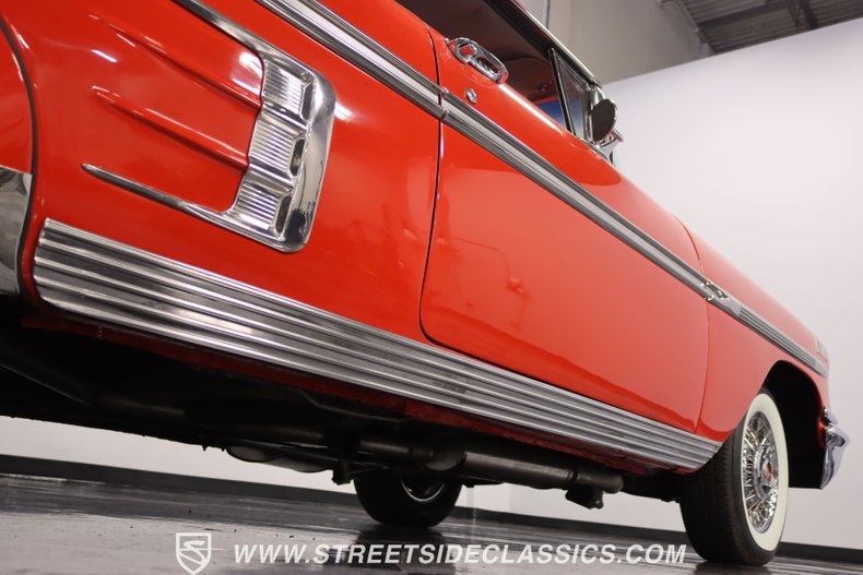 Chevrolet-Impala-1958-Rio-Red-Black-Red-28