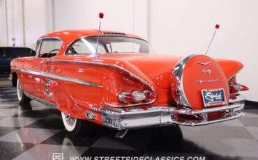 Chevrolet-Impala-1958-Rio-Red-Black-Red-32