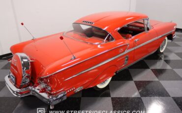 Chevrolet-Impala-1958-Rio-Red-Black-Red-40