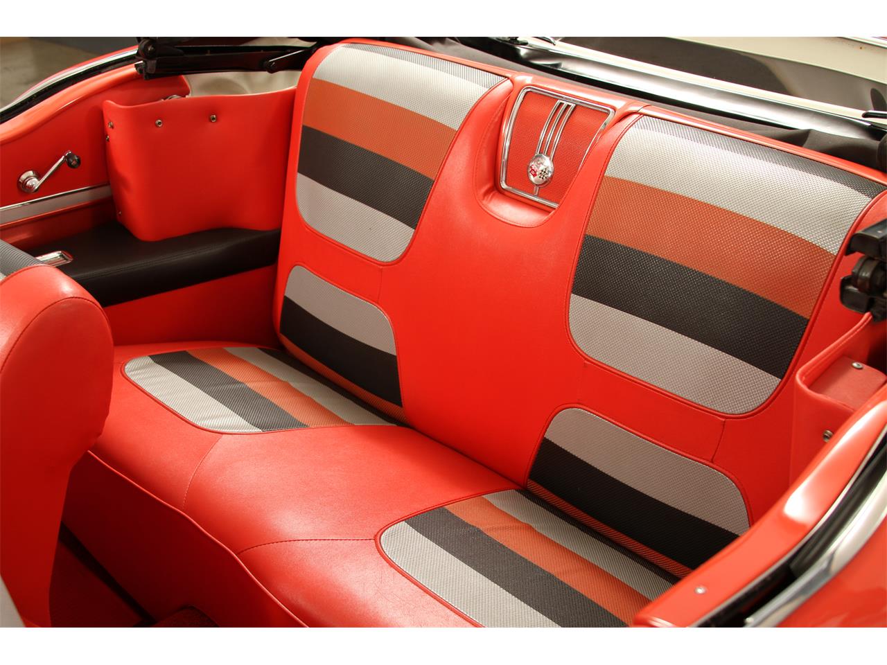 Chevrolet-Impala-1958-Rio-Red-Tri-color-25