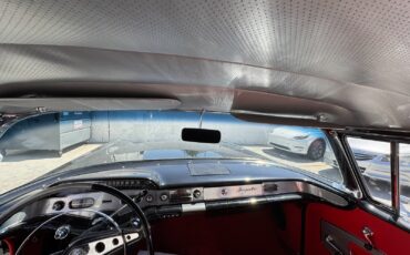 Chevrolet-Impala-1958-Sedan-20