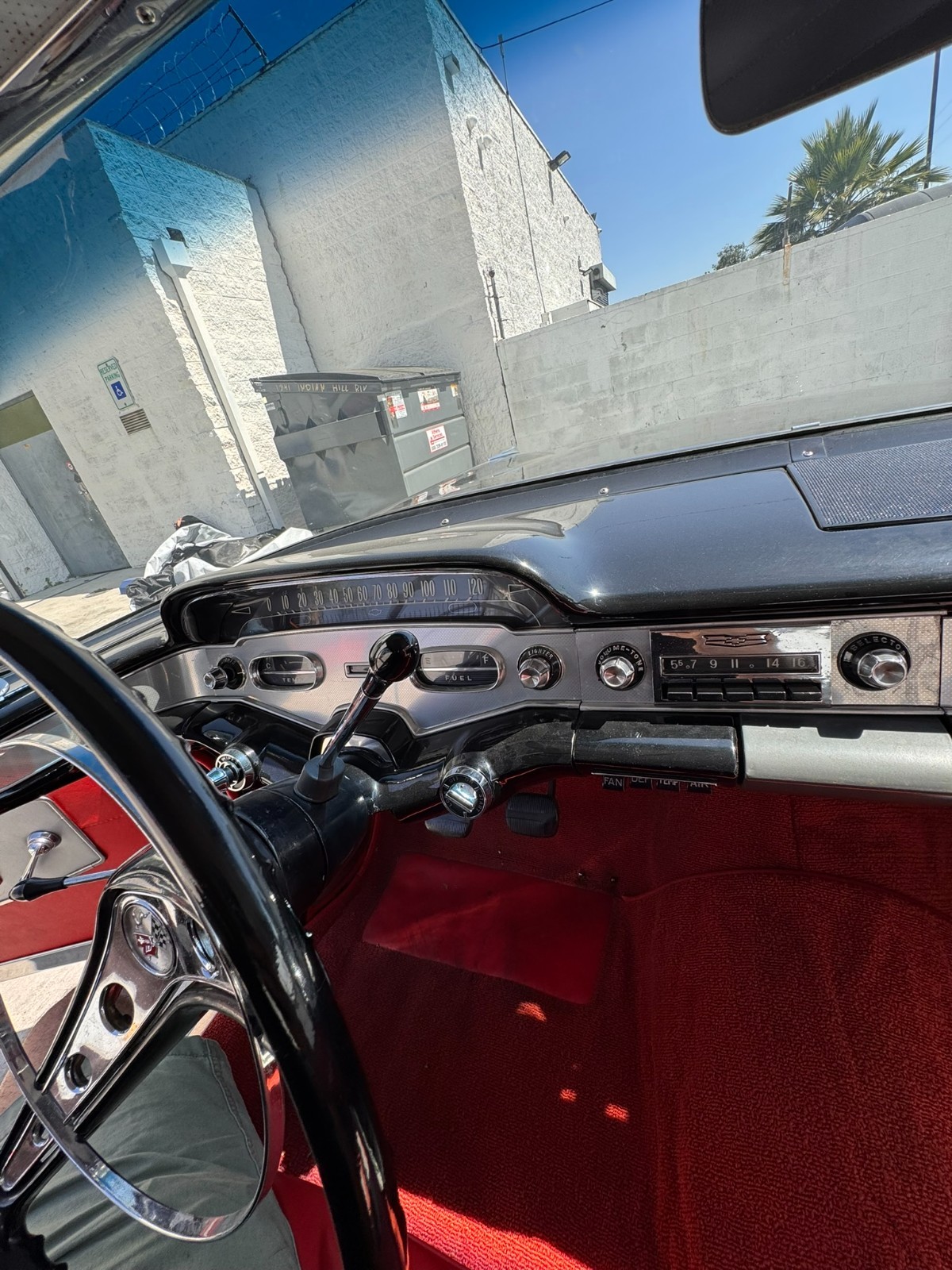 Chevrolet-Impala-1958-Sedan-21
