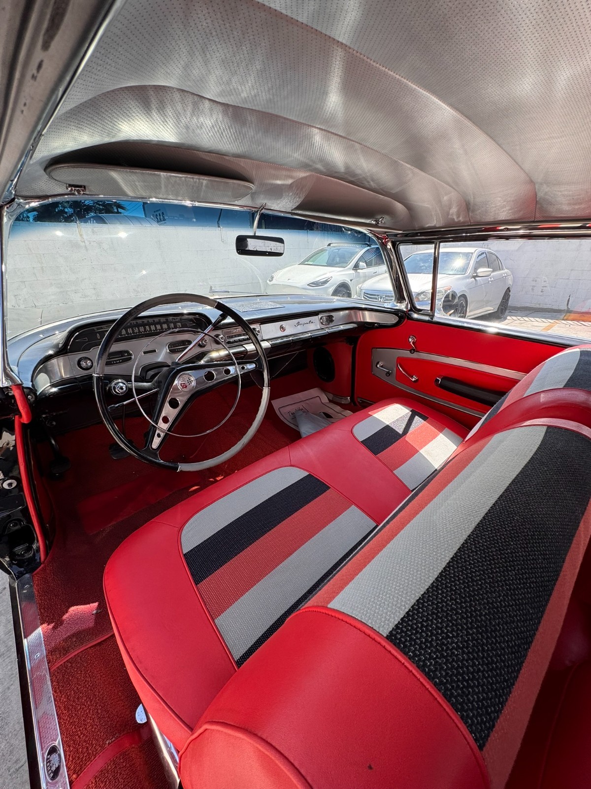 Chevrolet-Impala-1958-Sedan-22