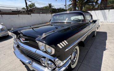 Chevrolet-Impala-1958-Sedan-4