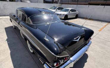 Chevrolet-Impala-1958-Sedan-6