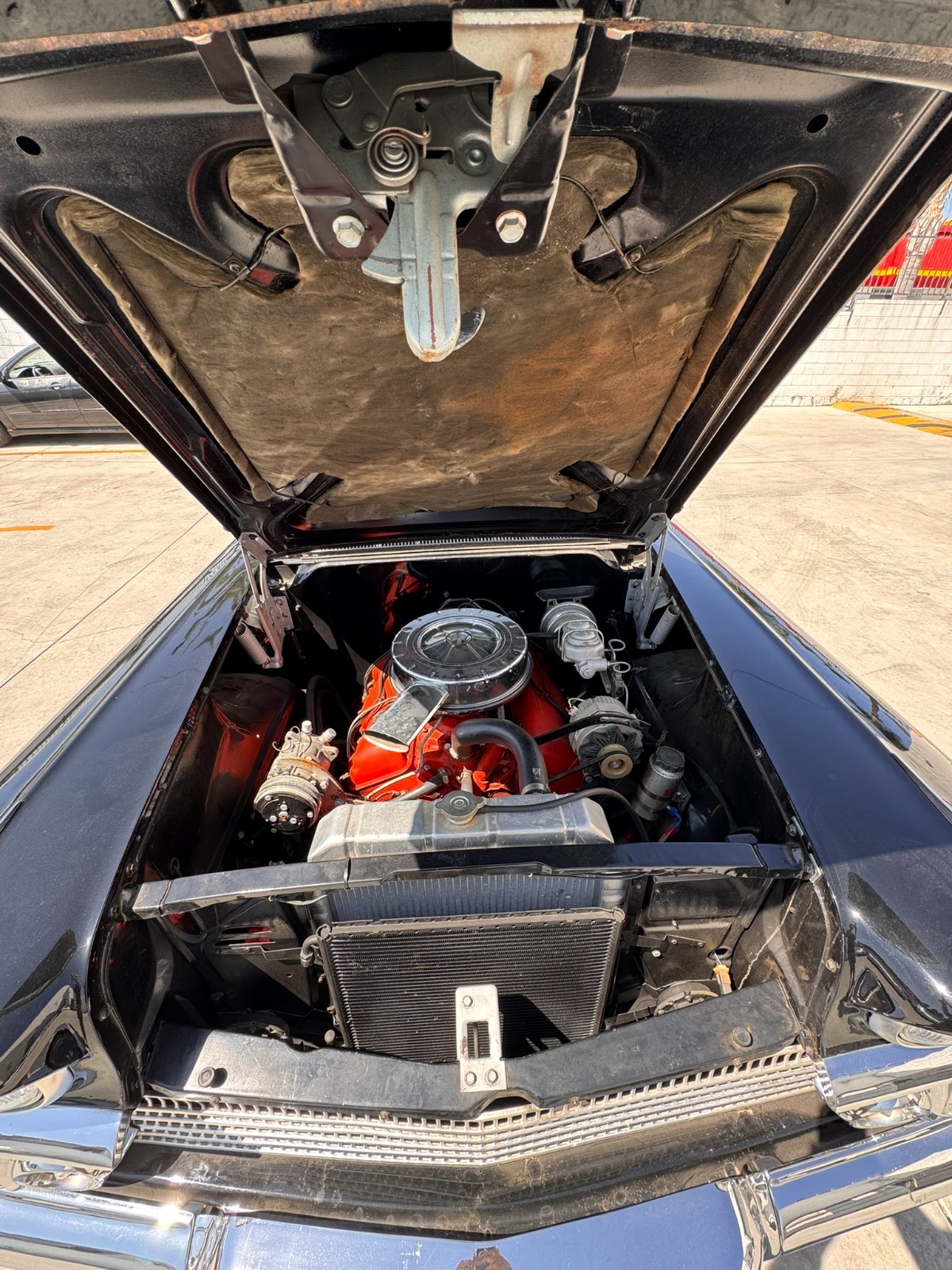 Chevrolet-Impala-1958-Sedan-9