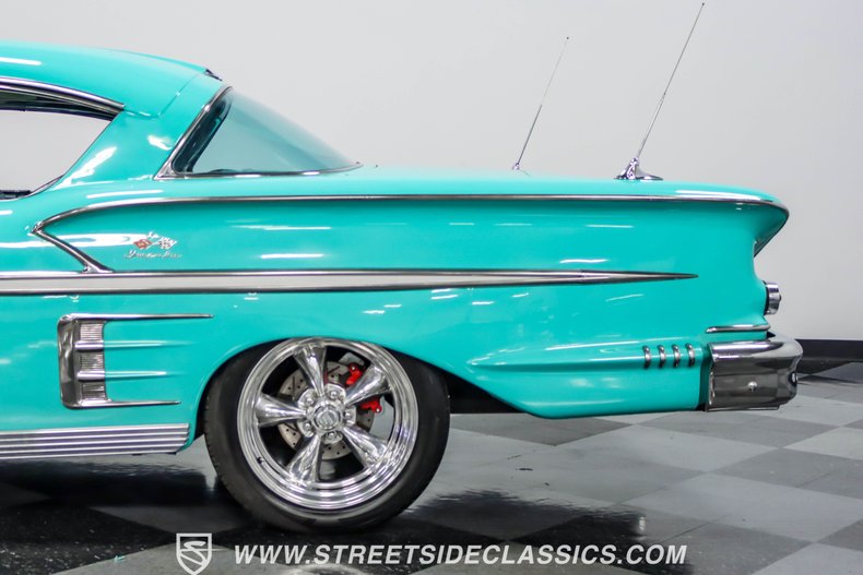 Chevrolet-Impala-1958-Tropic-Turquoise-Turquoise-16