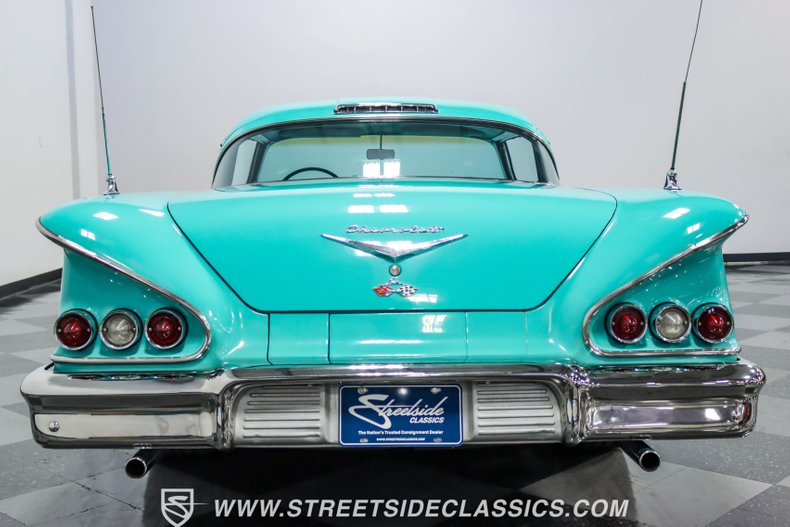 Chevrolet-Impala-1958-Tropic-Turquoise-Turquoise-2