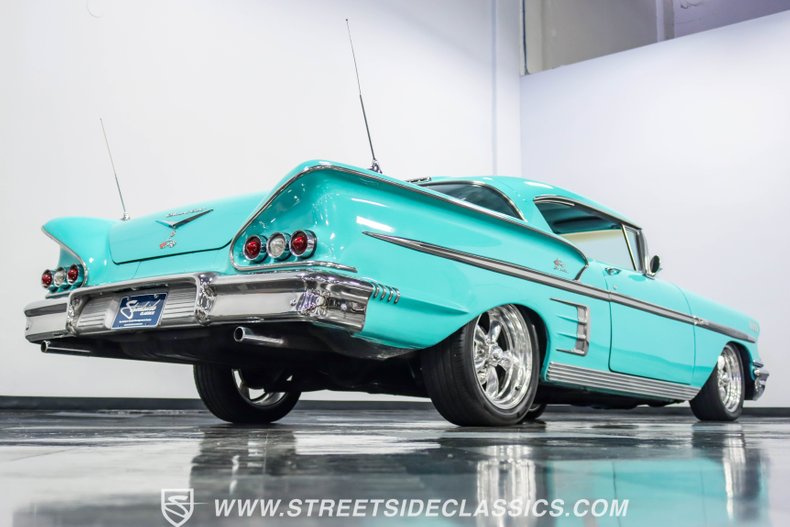 Chevrolet-Impala-1958-Tropic-Turquoise-Turquoise-21