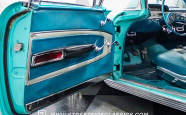 Chevrolet-Impala-1958-Tropic-Turquoise-Turquoise-30