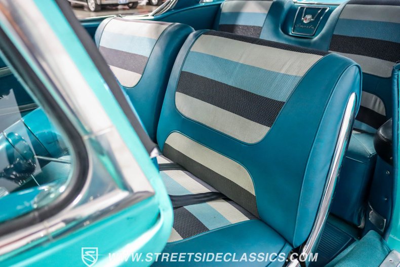 Chevrolet-Impala-1958-Tropic-Turquoise-Turquoise-37