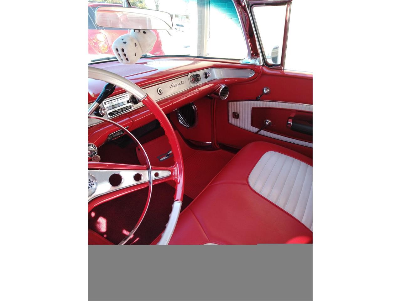 Chevrolet-Impala-1958-White-Red-white-3