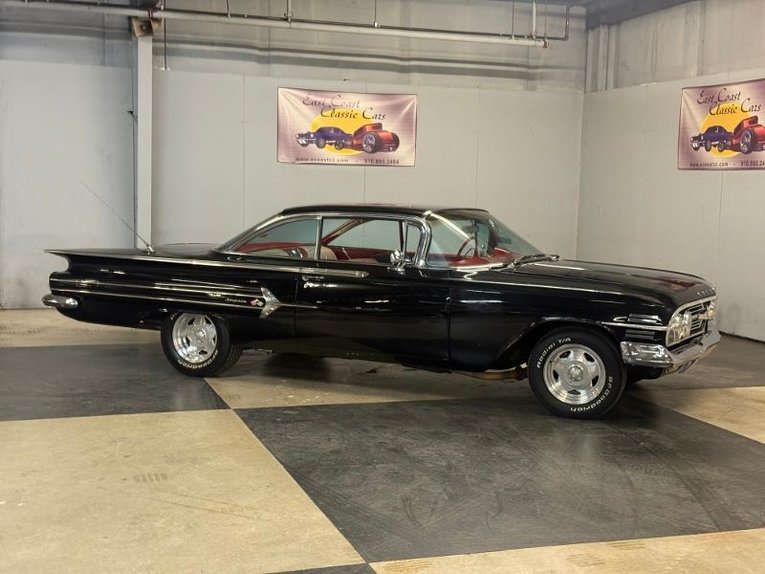 Chevrolet-Impala-1960-Black-Red-White-1
