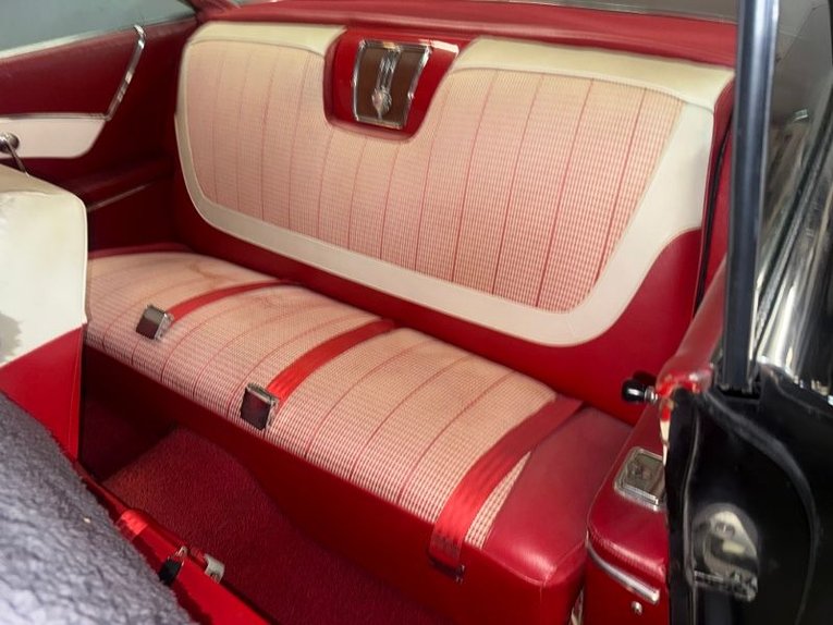 Chevrolet-Impala-1960-Black-Red-White-20
