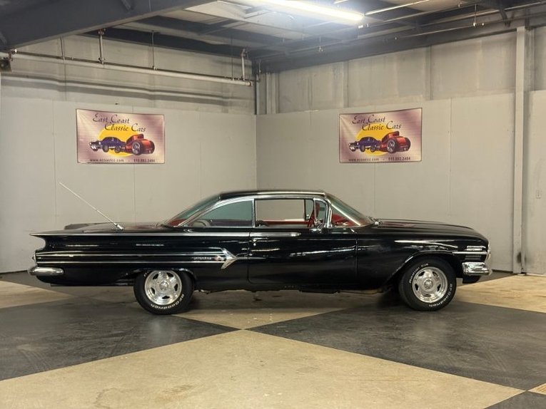 Chevrolet-Impala-1960-Black-Red-White-31