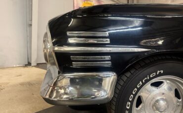 Chevrolet-Impala-1960-Black-Red-White-4