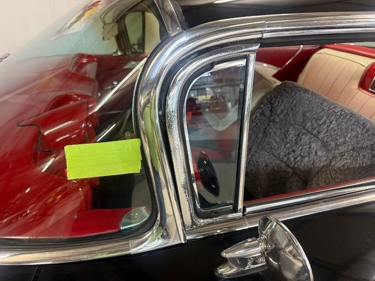 Chevrolet-Impala-1960-Black-Red-White-7