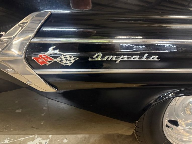 Chevrolet-Impala-1960-Black-Red-White-9