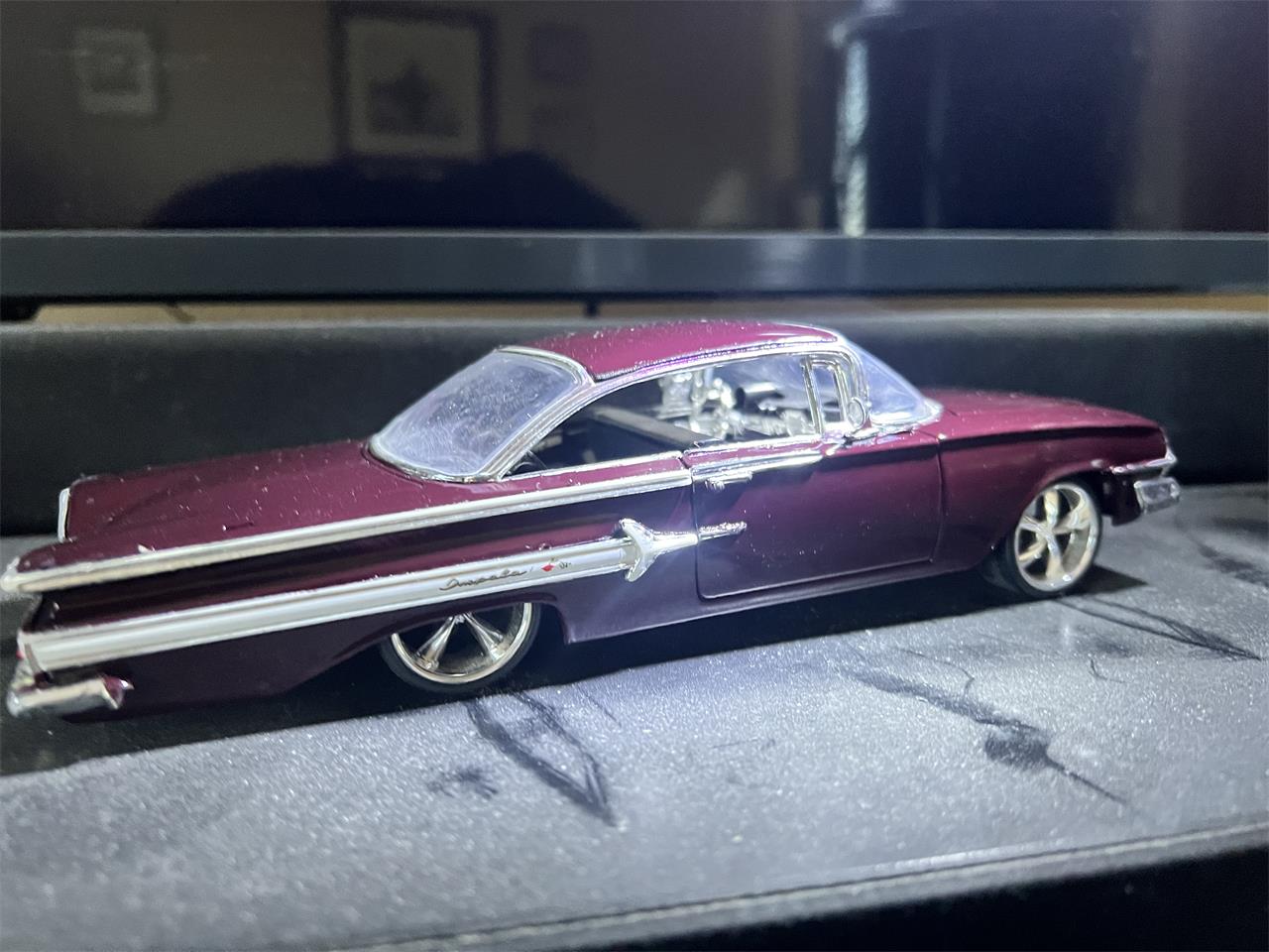 Chevrolet-Impala-1960-Dark-maroon-Primer-20