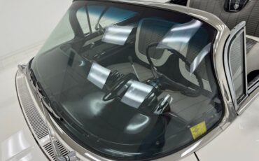 Chevrolet-Impala-1960-Ermine-White-Black-20