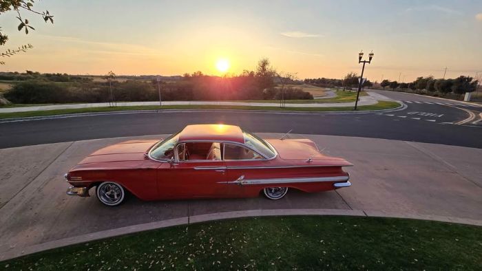 Chevrolet-Impala-1960-Red-Red-2