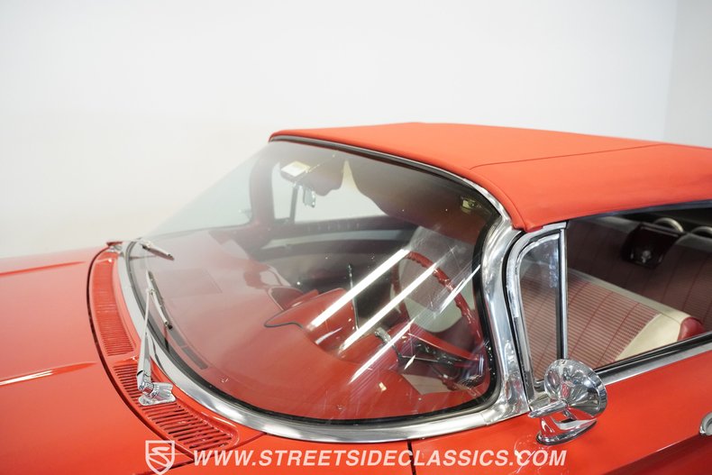 Chevrolet-Impala-1960-Red-Red-25