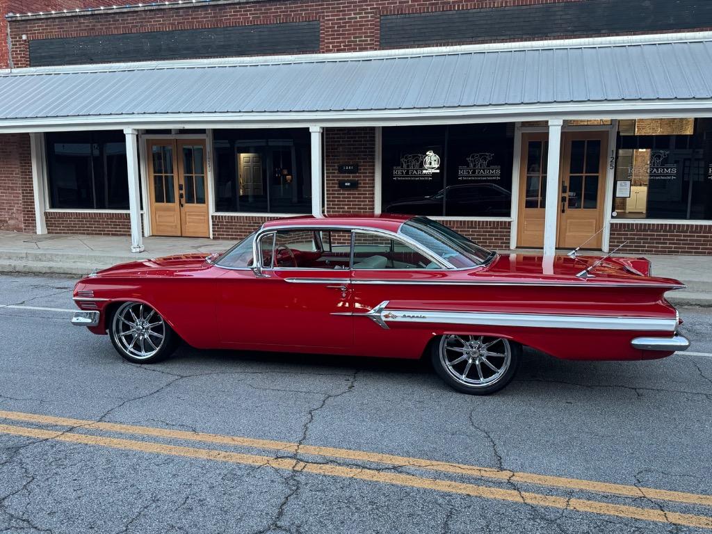 Chevrolet-Impala-1960-Red-Red-26