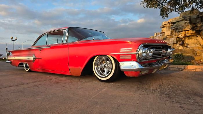 Chevrolet-Impala-1960-Red-Red-7