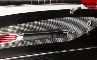 Chevrolet-Impala-1960-Roman-Red-Black-ampamp-White-Ho-12