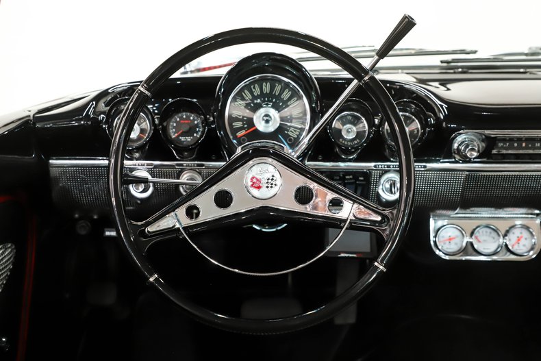 Chevrolet-Impala-1960-Roman-Red-Black-ampamp-White-Ho-19
