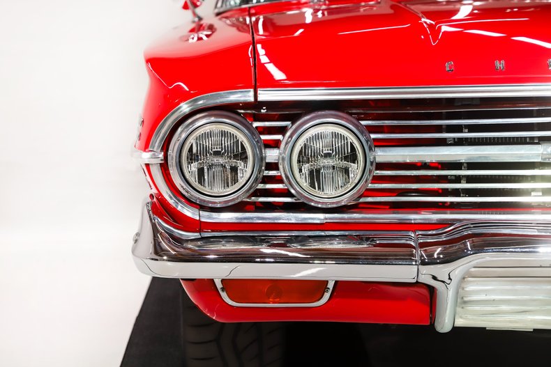 Chevrolet-Impala-1960-Roman-Red-Black-ampamp-White-Ho-4