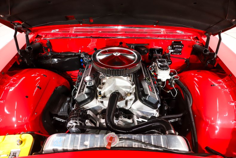 Chevrolet-Impala-1960-Roman-Red-Black-ampamp-White-Ho-9