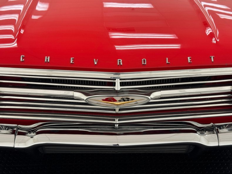 Chevrolet-Impala-1960-Roman-Red-Red-Houndstooth-10