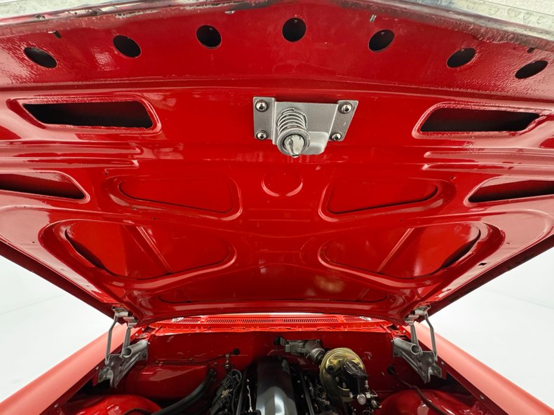 Chevrolet-Impala-1960-Roman-Red-Red-Houndstooth-23