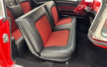 Chevrolet-Impala-1960-Roman-Red-Red-Houndstooth-34