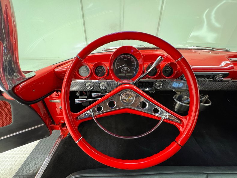 Chevrolet-Impala-1960-Roman-Red-Red-Houndstooth-37