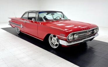 Chevrolet-Impala-1960-Roman-Red-Red-Houndstooth-8