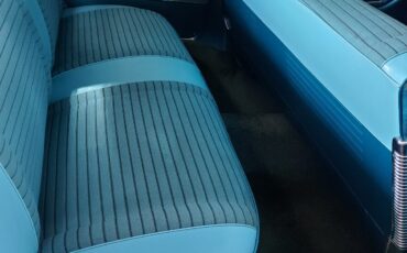 Chevrolet-Impala-1961-15