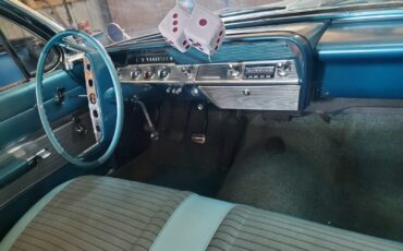 Chevrolet-Impala-1961-17