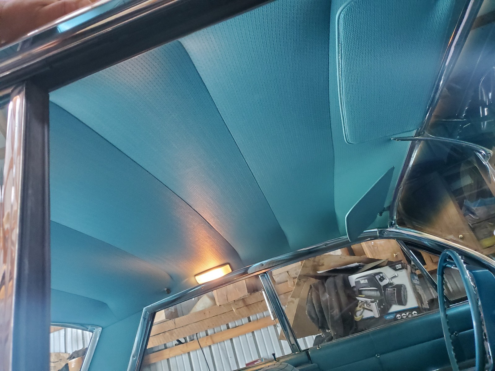 Chevrolet-Impala-1961-18
