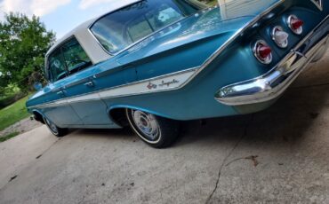 Chevrolet-Impala-1961-5